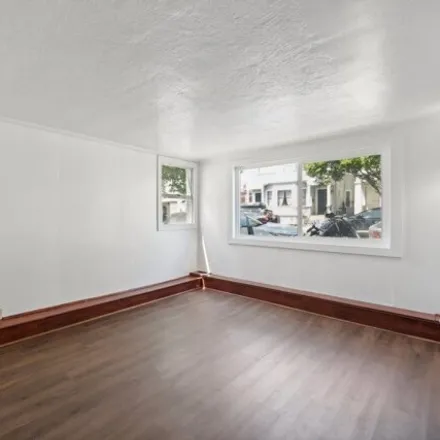 Image 4 - 461 49th St, Oakland, California, 94609 - House for sale