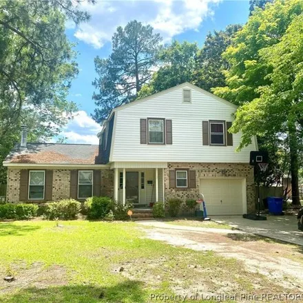 Buy this 5 bed house on 585 Shoreline Drive in Fayetteville, NC 28311