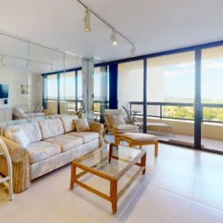 Buy this 1 bed apartment on #1710,2555 Collins Avenue in Mid Beach, Miami Beach