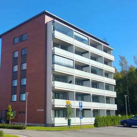 Rent this 3 bed apartment on Mallaskatu in 20730 Kaarina, Finland