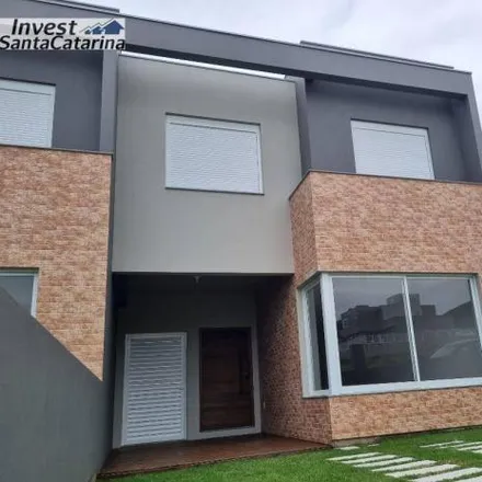 Buy this 3 bed house on Rua Viúva Maria Antônia dos Santos in Centro, Garopaba - SC