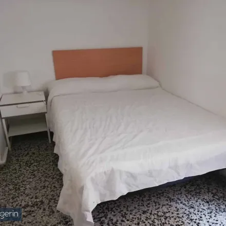 Rent this studio room on Dia Market in Carrer dels Lleons, 46023 Valencia