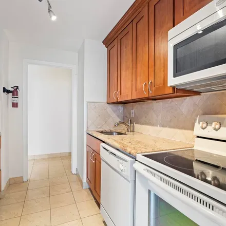 Rent this 1 bed apartment on John F. Kennedy Boulevard East in North Bergen, NJ 07093