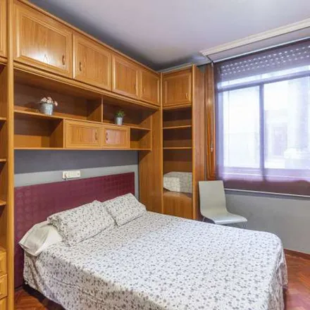 Image 9 - Madrid, El Corte Inglés, Calle de Tetuán, 10, 28013 Madrid - Apartment for rent