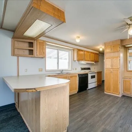 Image 6 - 301 East 45th Street, Garden City, ID 83714, USA - Apartment for sale