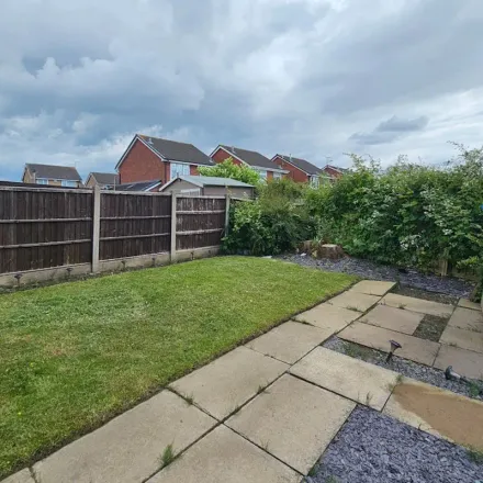 Image 2 - Melrose Drive, Cheshire East, CW1 3YD, United Kingdom - Apartment for rent