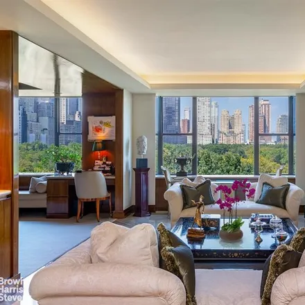 Image 4 - 812 FIFTH AVENUE 10A in New York - Apartment for sale