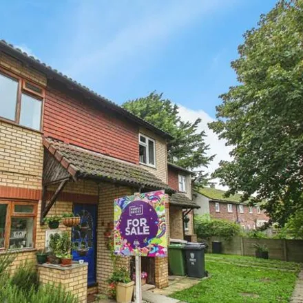 Buy this 2 bed house on 5 Rectory Close in Longstanton, CB24 3BL
