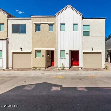 Rent this 3 bed townhouse on unnamed road in Phoenix, AZ 85021