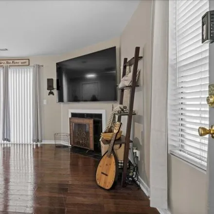 Image 7 - 7999 Parklane Court, Forest Hills, North Charleston, SC 29418, USA - Condo for sale