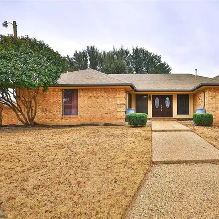 Rent this 4 bed house on 3267 Woodlake Drive in Abilene, TX 79606