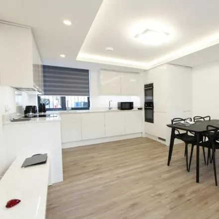 Rent this 2 bed apartment on Gainsborough Gardens in London, NW11 9BJ