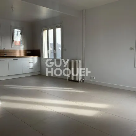 Image 5 - 29 Rue d'Anjou, 28300 Mainvilliers, France - Apartment for rent