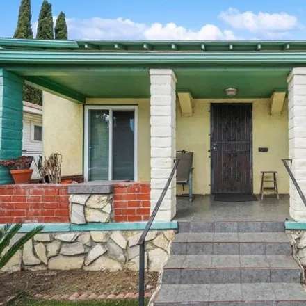 Image 2 - 5143 Meridian Street, Los Angeles, CA 90042, USA - House for sale