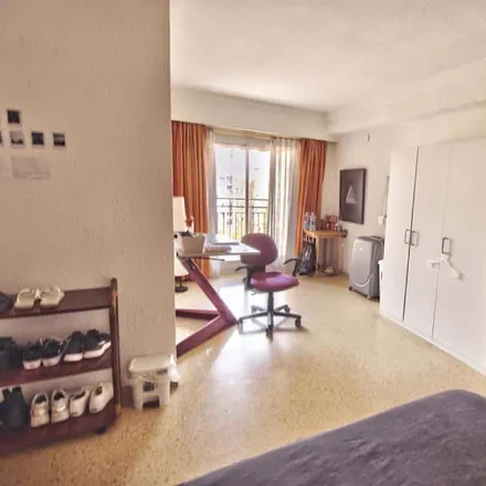 Rent this studio room on Carrer de l'Explorador Andrés in 6, 46022 Valencia