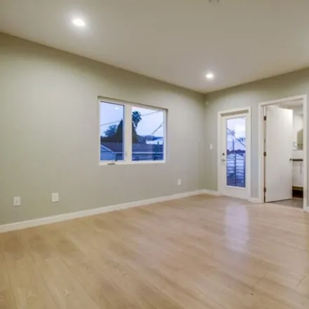 Image 5 - 6119 Fountain Avenue, Los Angeles, CA 90028, USA - Townhouse for rent