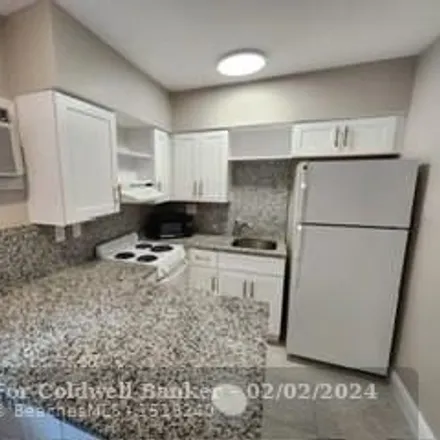 Image 4 - 2847 Middle River Drive, Coral Ridge, Fort Lauderdale, FL 33306, USA - Condo for rent