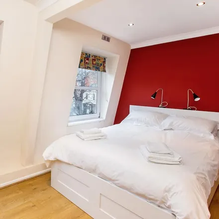 Rent this 1 bed apartment on Winchester in Hampshire, England