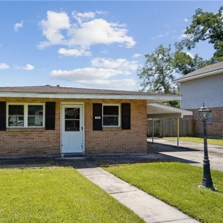 Buy this 3 bed house on 713 Dilton St in River Ridge, Louisiana