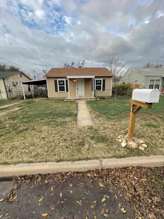 Buy this 2 bed house on 16 East 39th Street in San Angelo, TX 76903