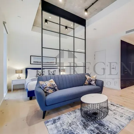 Image 2 - Serapis House, Castle Slip, London, E14 0FR, United Kingdom - Apartment for rent