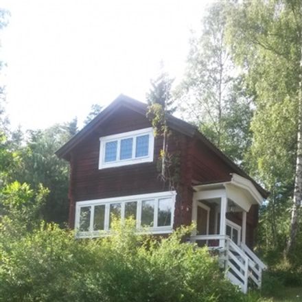 Rent this 2 bed apartment on Svinningevägen in 184 92 Åkersberga, Sweden