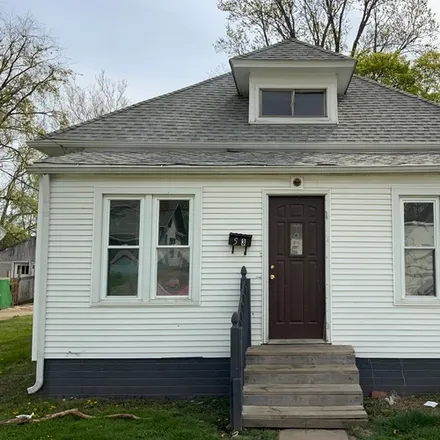 Rent this 4 bed house on 53 Lake St