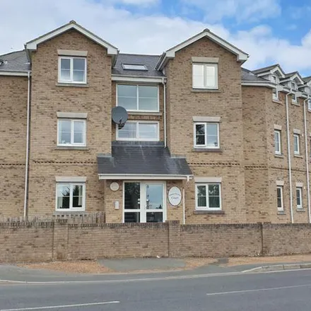 Rent this 2 bed apartment on Partlands Close in Binstead, PO33 2FP
