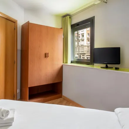 Rent this 1 bed apartment on Carrer de Septimània in 24, 08006 Barcelona