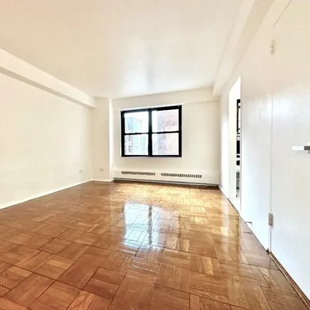 Image 2 - 343 West 145th Street, New York, NY 10031, USA - Apartment for rent