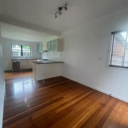 Rent this 3 bed apartment on 24 Rawlinson Street in Murarrie QLD 4172, Australia