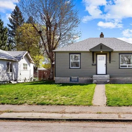Buy this 3 bed house on 4340 North Jefferson Street in Spokane, WA 99205