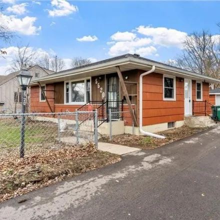 Image 2 - 5530 Humboldt Avenue North, Brooklyn Center, MN 55430, USA - House for sale