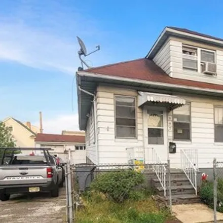 Image 1 - 995 East 26th Street, Paterson, NJ 07513, USA - House for sale