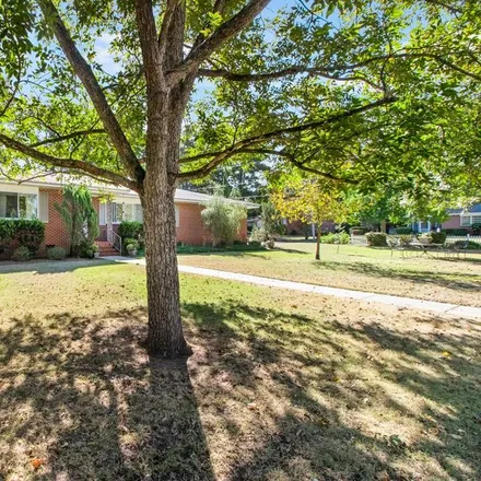 Buy this 3 bed house on 713 Bridlewreath Avenue in Bell-Merrill, Dothan