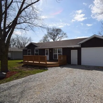 Buy this 3 bed house on 920 24th Street in Unionville, MO 63565