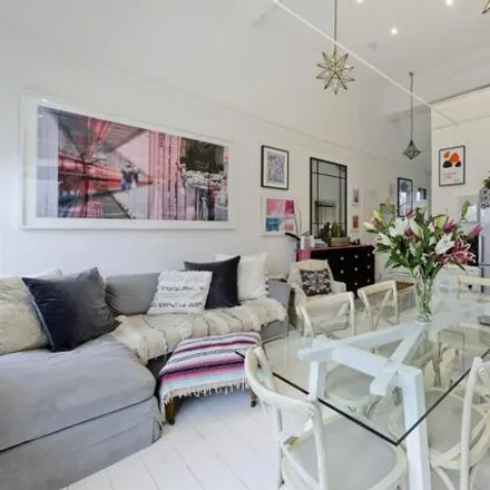 Image 7 - St Helens Gardens, London, W10 6LN, United Kingdom - Apartment for sale