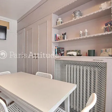 Image 2 - 118 Avenue Daumesnil, 75012 Paris, France - Apartment for rent
