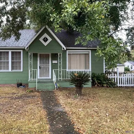 Buy this 3 bed house on 2271 North 38th Street in Greenville, Baton Rouge