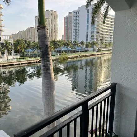 Buy this 2 bed condo on 3205 Northeast 184th Street in Aventura, FL 33160