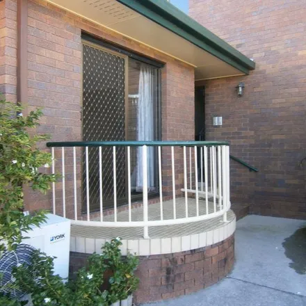 Image 9 - 12 Mcnaughton Street, Redcliffe QLD 4020, Australia - Apartment for rent