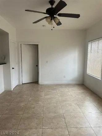 Image 3 - 2061 Rancho Lake Drive, Las Vegas, NV 89108, USA - Condo for rent