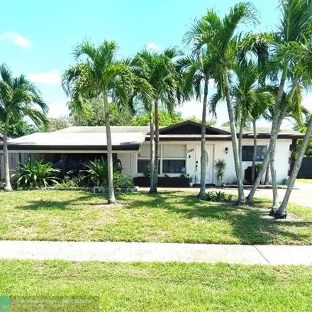 Image 2 - 2320 NW 10th Ct, Pompano Beach, Florida, 33069 - House for sale