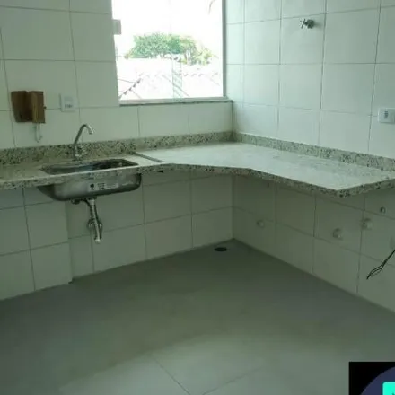 Buy this 2 bed apartment on Rua Costa Barros 613 in Vila Alpina, São Paulo - SP