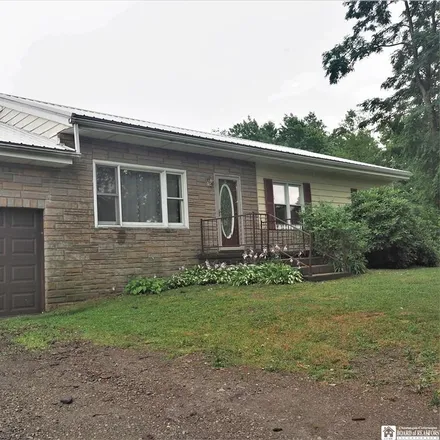 Buy this 3 bed house on 9758 Center Road in Griswold, Village of Fredonia