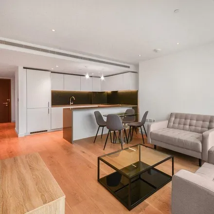 Rent this 1 bed apartment on Landmark Pinnacle in 10 Marsh Wall, Canary Wharf