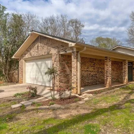 Buy this 3 bed house on 225 Cambridge Lane in Longview, TX 75601