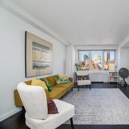 Buy this studio apartment on 428 2nd Avenue in New York, NY 10010