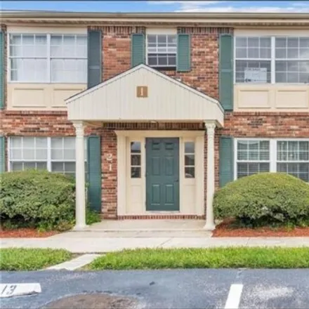 Rent this 3 bed condo on East Edgewood Drive in Lakeland, FL 33803