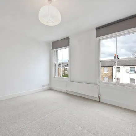Rent this 2 bed apartment on Richmond Road in De Beauvoir Town, London